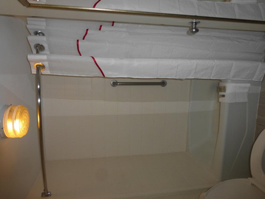 Red Roof Inn Tallahassee East Екстериор снимка