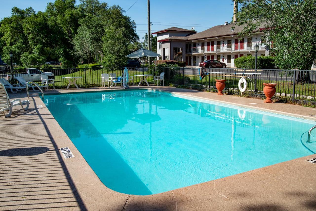 Red Roof Inn Tallahassee East Екстериор снимка